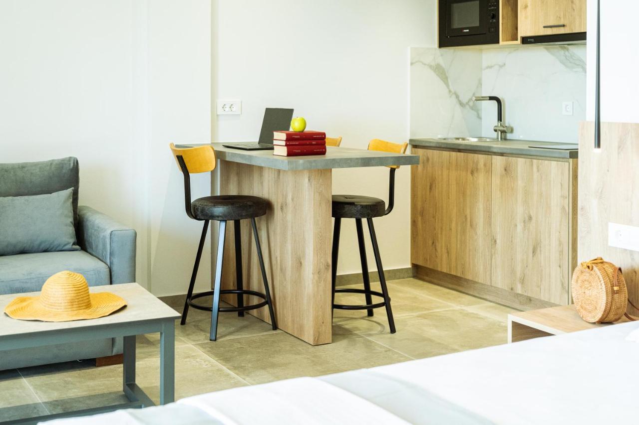 סיבוטה Neoma Luxury Residence - Adults Only מראה חיצוני תמונה