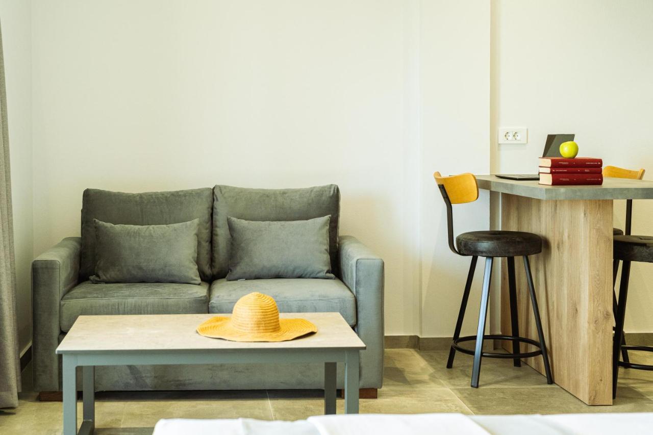סיבוטה Neoma Luxury Residence - Adults Only מראה חיצוני תמונה