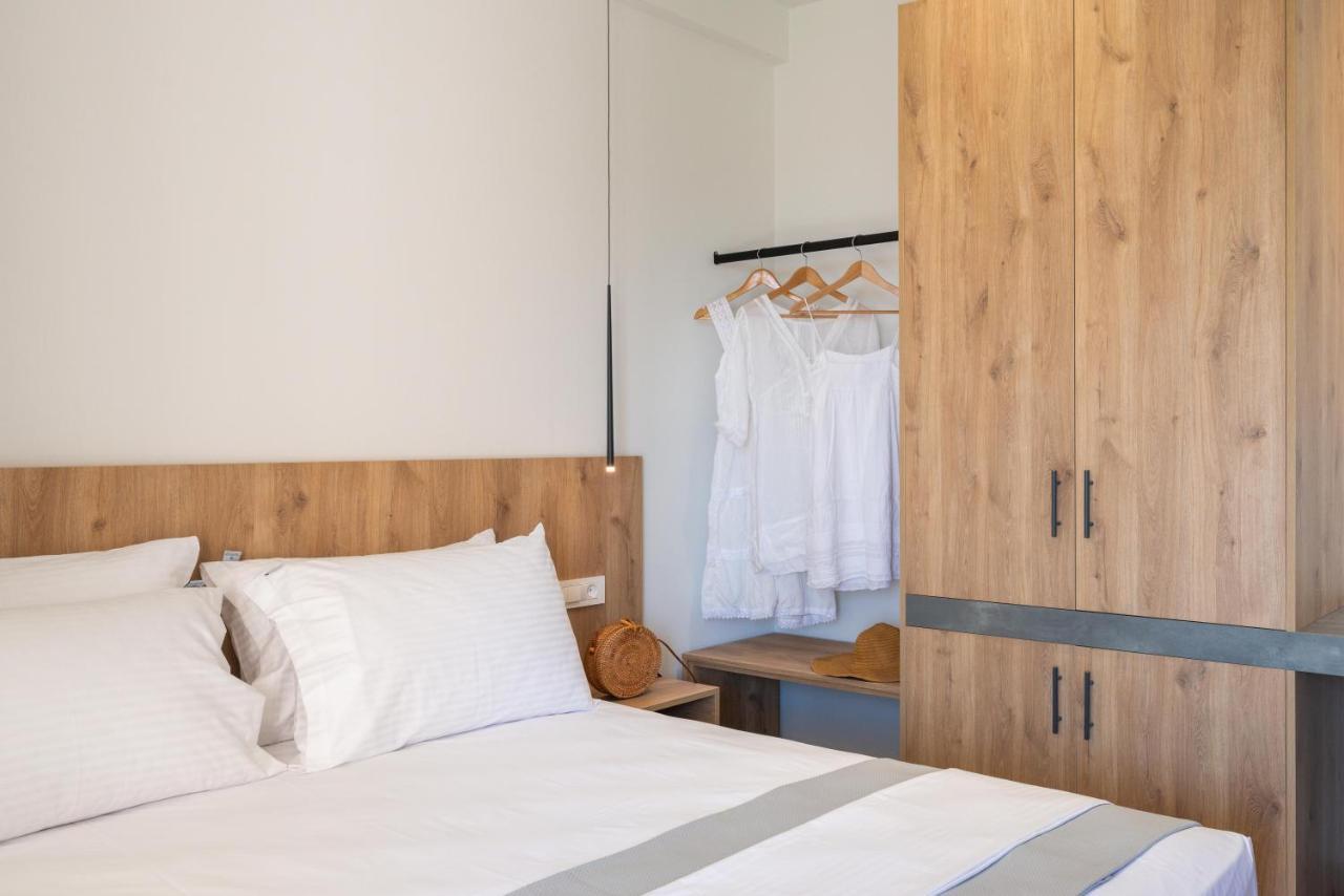 סיבוטה Neoma Luxury Residence - Adults Only מראה חיצוני תמונה