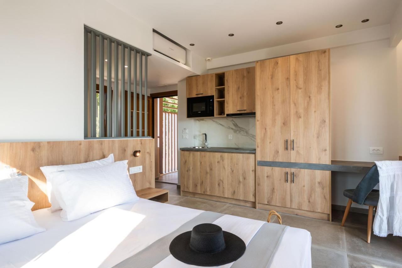 סיבוטה Neoma Luxury Residence - Adults Only מראה חיצוני תמונה